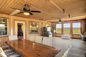 Fantasy Oaks Lodge - Image 3
