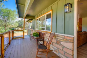 Dog Friendly! Peaceful Wooded Retreat in Prescott - Image 2
