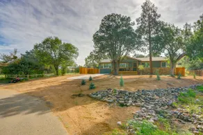 Dog Friendly! Peaceful Wooded Retreat in Prescott - Image 3