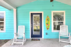 Sandy Beach Retreat - Image 4