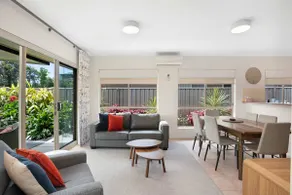 Cerca Del Agua, Chic Coastal Home Steps From Beach - Image 5