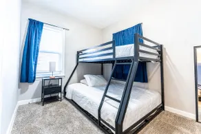 Work and Family Lodging in a Cozy Home - Image 5