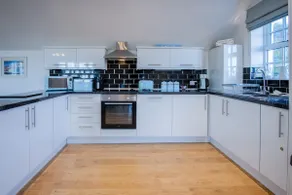 The Granary - 2 Bedroom Apartment - Penally - Image 4