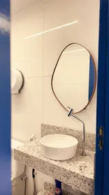 Family Suite with AIR CONDITIONING and minibar right in the center - Image 4