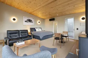 Birdsong: studio apartment with views! - Image 3