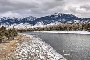 Inviting Townhome: 30 Mi to Yellowstone NP! - Image 3