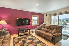 Inviting Townhome: 30 Mi to Yellowstone NP! - Image 5