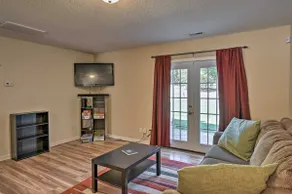 Cozy Greensboro Townhome ~ 7 Mi to UNC Campus - Image 4