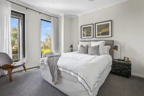 StayAU Two-Storey Idyllic Spacious w/Netflix - Image 3