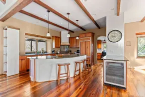 Elegant Cobb House w/ Spa | Pond | Chef Kitchen - Image 4