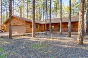 Bear's Den 2 Mi to Pinetop CC: Ski, Sled, Hike! - Image 4