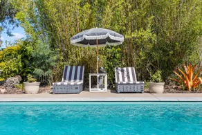 Luxury Holiday Home - Pool, Pets, Walk to Beach - Image 2