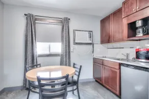 Suite 312 - 1BR Apartment | 1 Bed, 1 Bath - Image 2