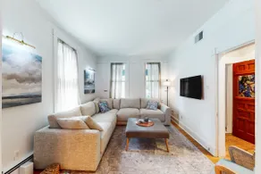 4BR | Downtown | Pet Friendly | Back Patio - Image 4