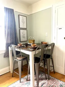 Brewers Bungalow | Tosa 2 BR | Walk to Coffee - Image 3