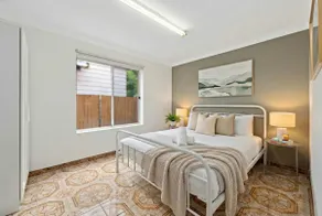 Retro 3BR House Near Manly Free Parking & Mall - Image 4