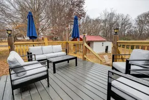 Westover Hills Cottage / Hot Tub/ 5 beds/ 2 bath - Image 4