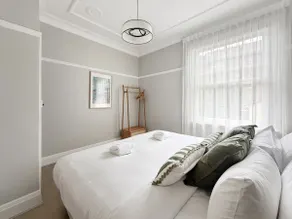 The Edward Residences, Quiet Luxury 3 bed condo - Image 5