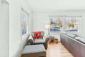 Pet Friendly 2BR near hospitals, college & airport - Image 4