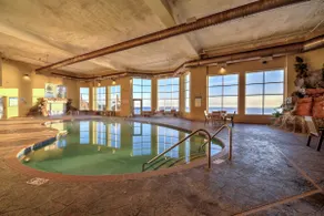 Lakefront 2BR Corner | Pool • Hot Tub • Sauna • EV - Image 2