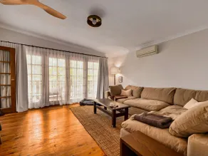 The Lilli Pad- A Tranquil Garden Stay - Image 2