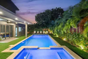 Elegant Tropical Villa | 7BR, Pool & Jacuzzi - Image 5