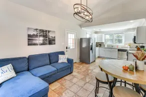 Lakeside Bungalow at Cedar Pines Lake - Image 4
