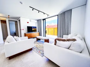 Spacious 3-Bedroom Apartment with Table Mountain Views I Ideal for Families & Groups - Image 5