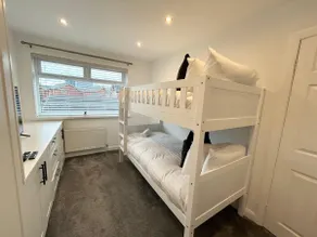 Dalton House - Private Parking - Image 5