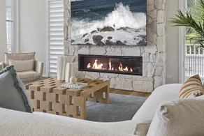 Quiet Coastal Retreat with BBQ & Outdoor Space - Image 4