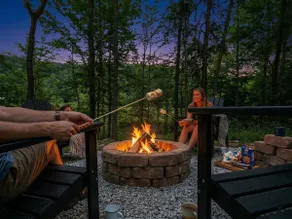 Private | Hot Tub | Stargazing | Mountain View - Image 5