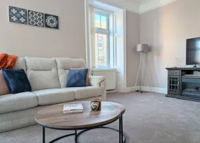 Longrow Apartment - Image 3