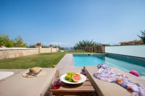 Villa Tria - Image 2