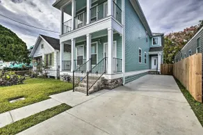 6 Mi to French Quarter: Modern New Orleans Gem - Image 3