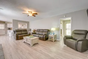 Memphis Vacation Rental - Walk to Graceland! - Image 2