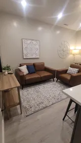 Signature Suite–New Construction Beauty! Pets too! - Image 4