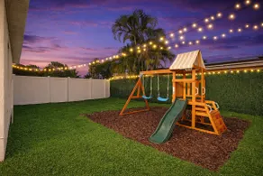 Olive Palm Retreat with pool - Image 3