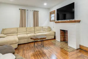 Walk to Marshall University: Home w/ Private Yard! - Image 5