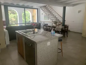 3-storey house designed by an architect - Image 2