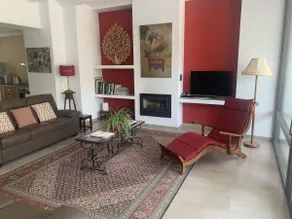 3-storey house designed by an architect - Image 3