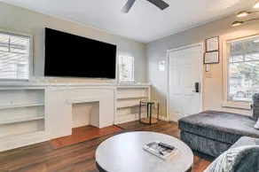 Walkable Haven 1 Mi to Dtwn Phoenix & Chase Field! - Image 5