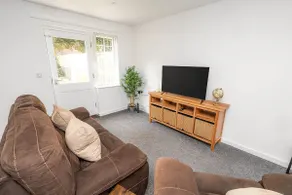 Modern Two Bedroom Home with Parking - Image 4