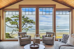 Cove Beach Lodge - Magnificent Oceanfront! - Image 4