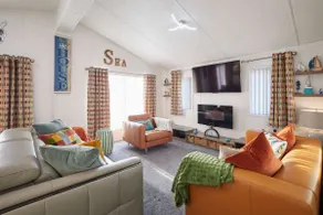 Host & Stay - The Beach House - Image 2