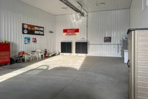 Patio & Parking! Modern Bunkhouse Near Lake Erie - Image 5