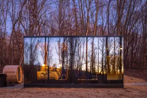 The Illusion|Romantic Mirrored Cabin - Image 2