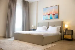 Stylish 2BR Apartment in Yas - Image 2