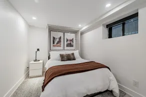 Cozy 2BR Basement Suite in Leslieville - Image 5
