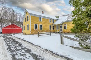 Historic Vermont Farmhouse • Minutes to Skiing - Image 3