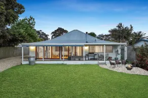 Foreshore Sunset Retreat - Image 2